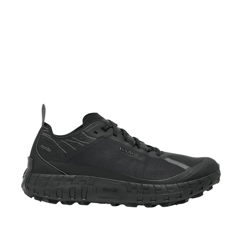 NORDA All-Black Trail Sneaker